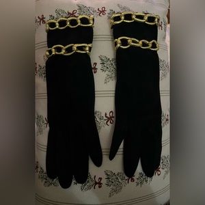 MOSCHINO black Suede with gold chain gloves
